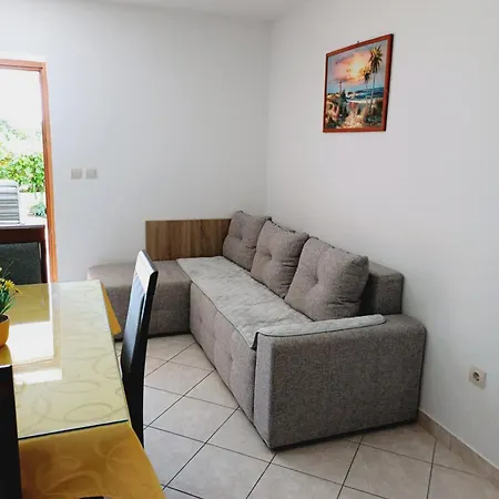 Apartments Jure Miljak Podstrana Exterior foto