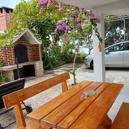 Apartments Jure Miljak Podstrana Exterior foto