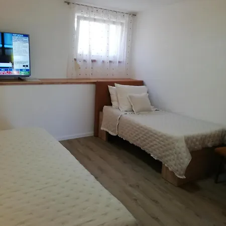 Apartments Jure Miljak Podstrana Exterior foto