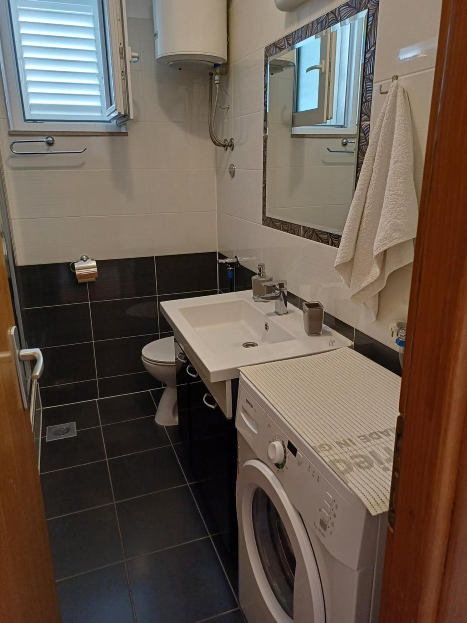 Apartment Jure Miljak Podstrana