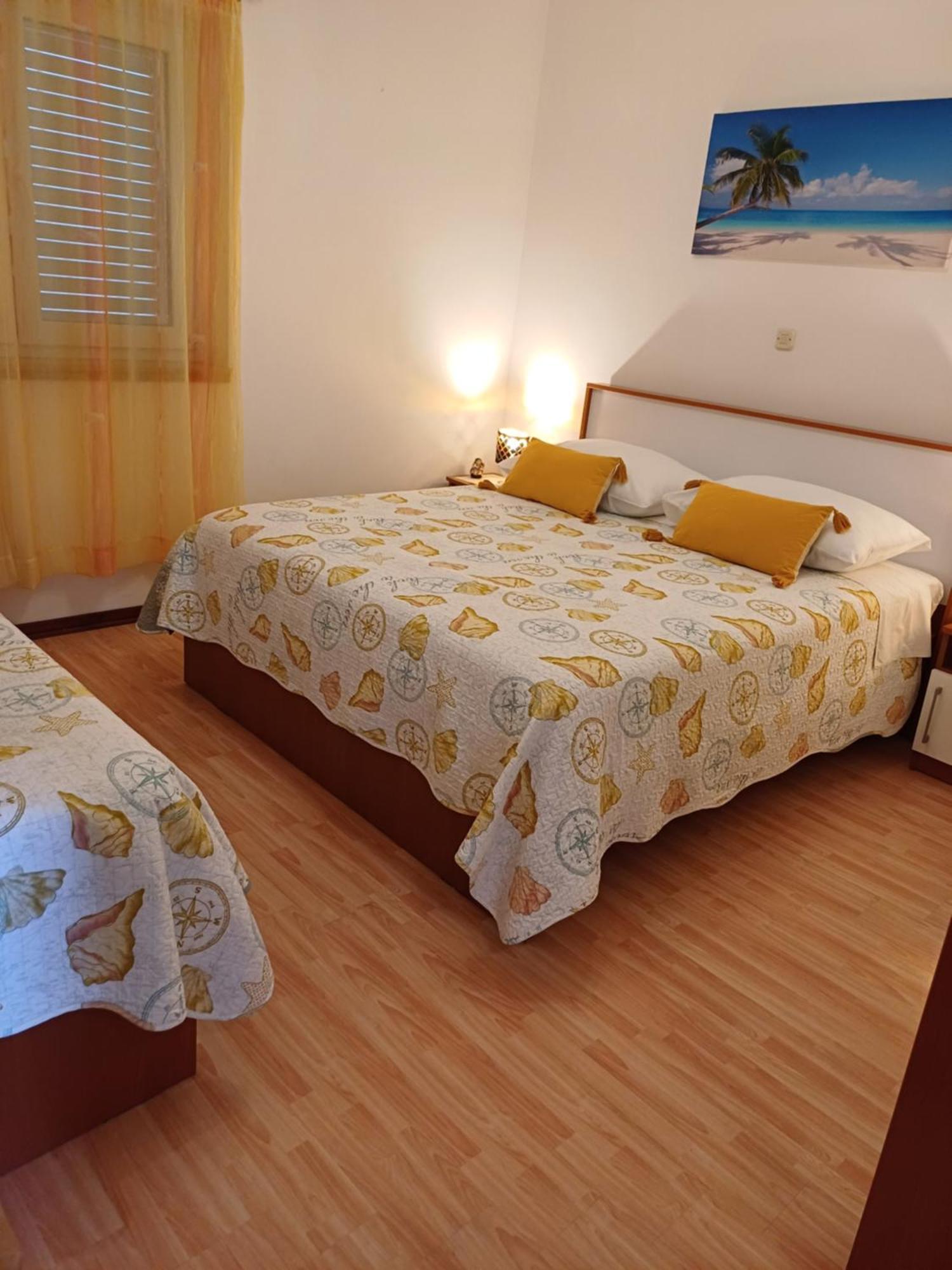 Apartment Jure Miljak Podstrana