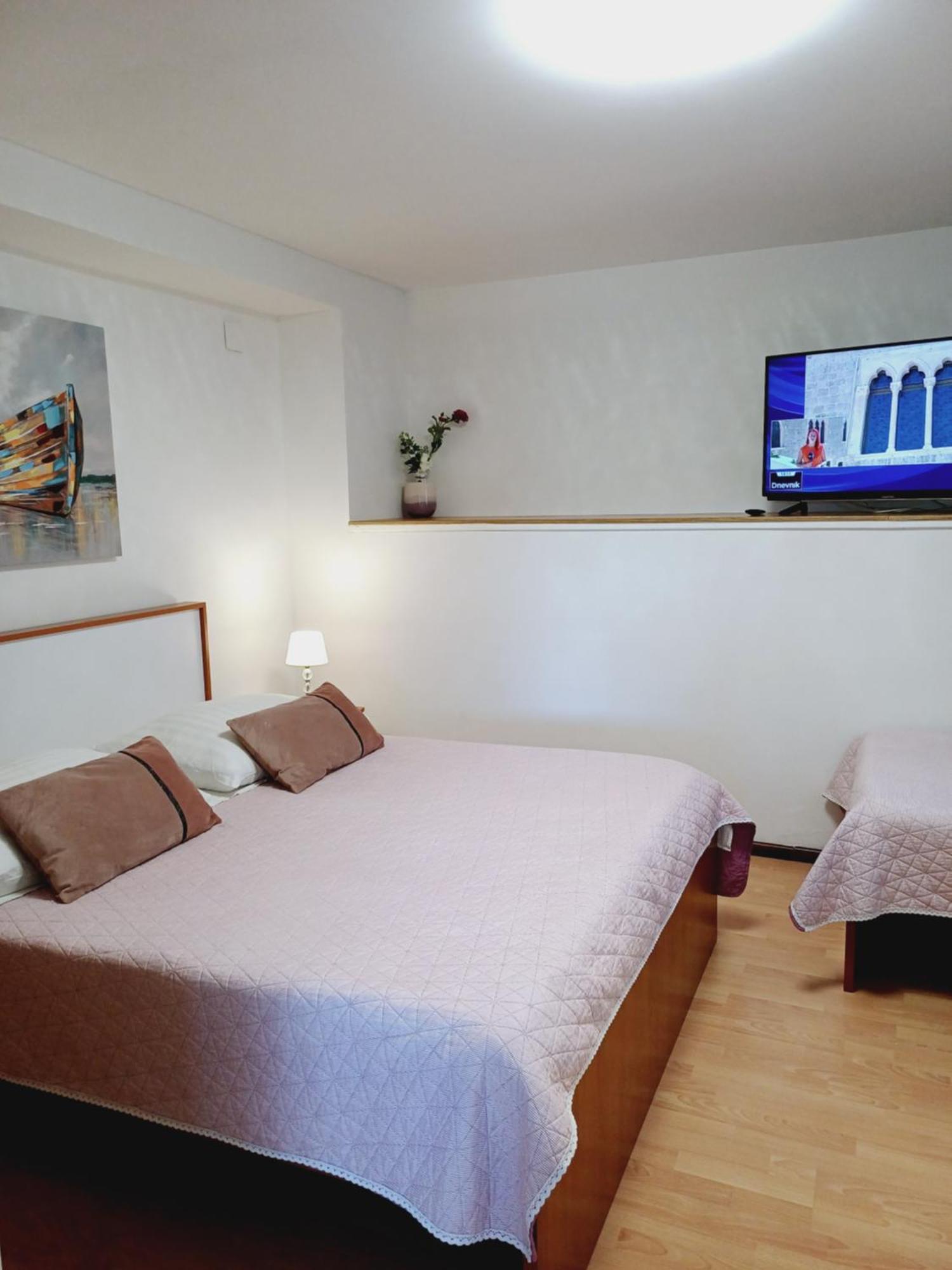 Apartment Jure Miljak Podstrana